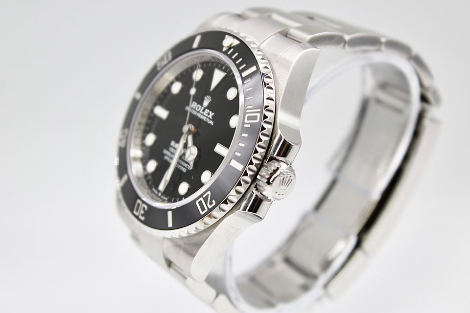 Rolex Submariner 124060 Image 2